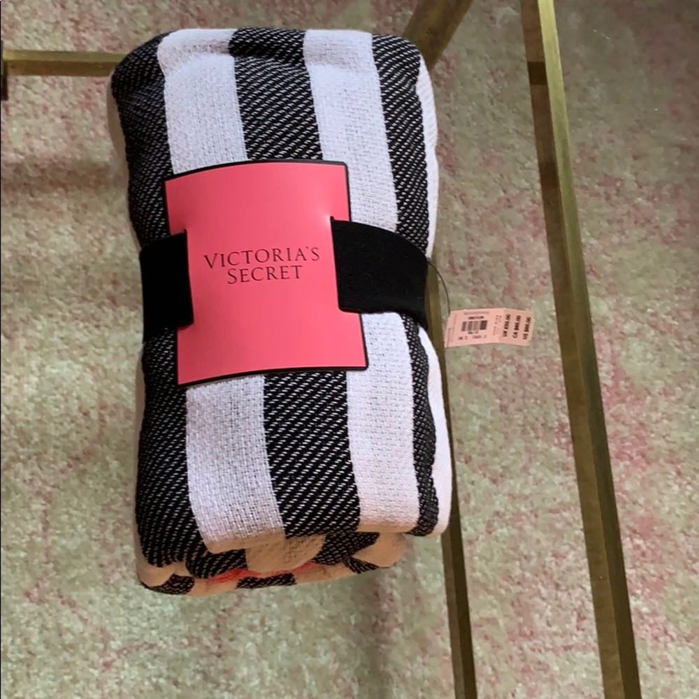 Victoria’s Secret blanket